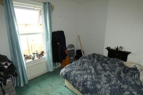 2 bedroom terraced house for sale - Imperial Street, Blackpool, FY1 2HN