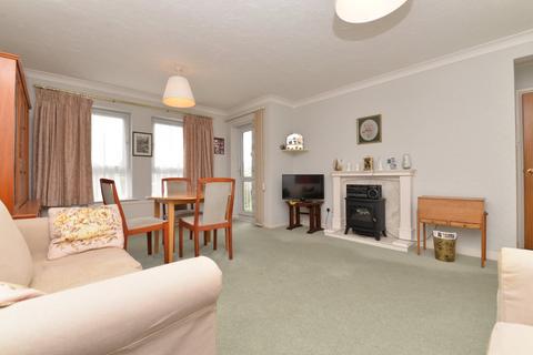 2 bedroom apartment for sale, Heather Lodge, Whitefield Road, New Milton, BH25