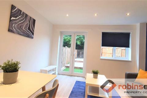2 bedroom terraced house to rent, Peregrine Close, Lenton, Nottingham, NG7 2DY