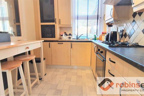 2 bedroom ground floor flat to rent, Peel Street, Nottingham, NG1 4GN