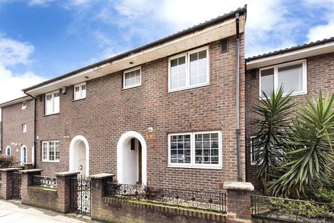 3 bedroom terraced house to rent - White Horse Lane, London, E1
