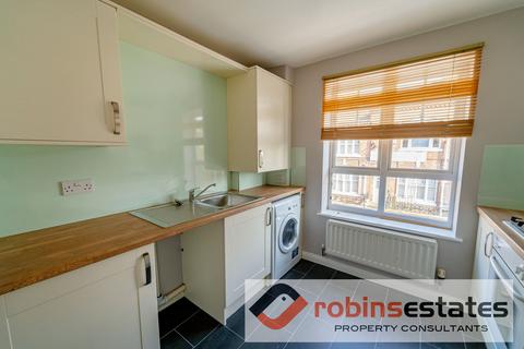 2 bedroom flat to rent, Walter Street, Nottingham, NG7 4GD