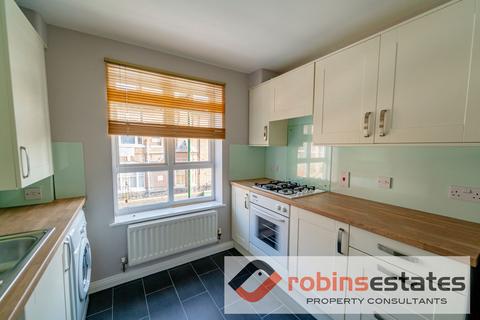 2 bedroom flat to rent, Walter Street, Nottingham, NG7 4GD