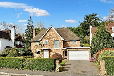 22a Woodcote Valley Road, Purley, CR8 3AJ
