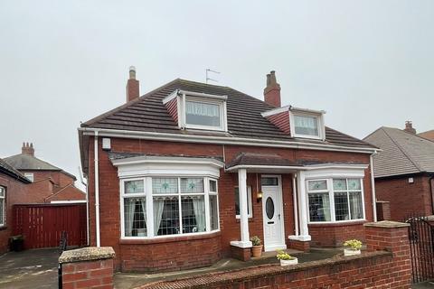 4 bedroom detached house for sale, St. Peters Avenue, South Shields