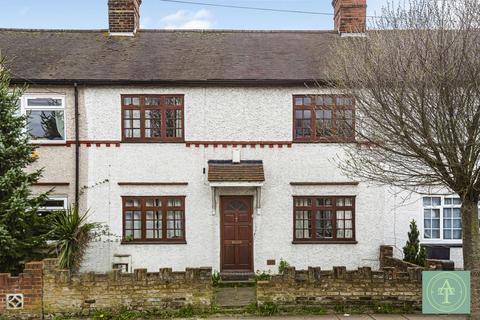 3 bedroom terraced house for sale - Highfield Road, London, N21