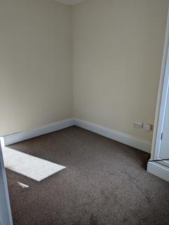 2 bedroom flat to rent, Westbourne Grove, Redcar TS10