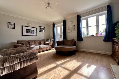 3 bedroom end of terrace house for sale, Thomas Mews, Soham, Ely, Cambridgeshire