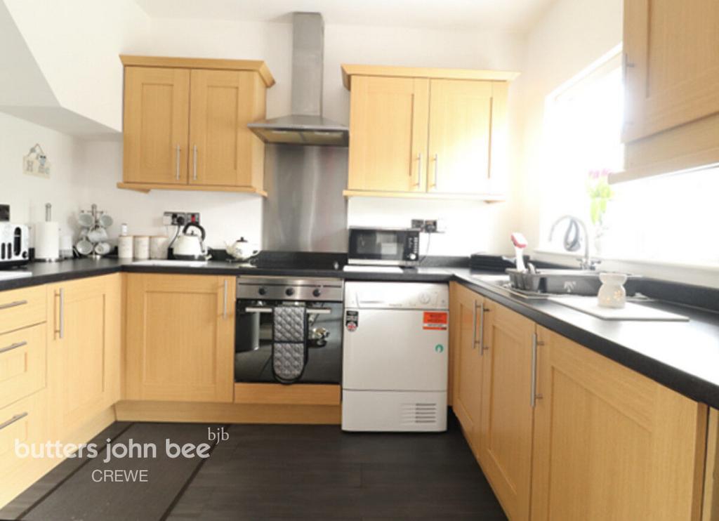Remer Street, Crewe 3 bed semidetached house for sale £170,000