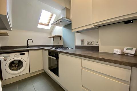 2 bedroom flat for sale - Beech Court, 8A The Beeches, West Didsbury, Manchester, M20