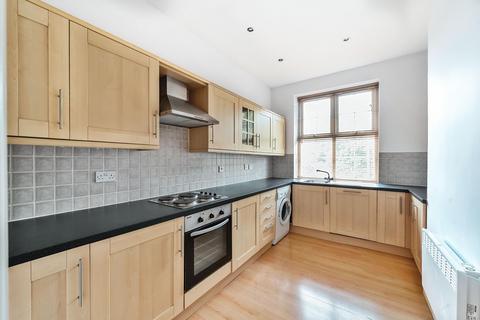 2 bedroom flat for sale, Syke House, New Road, Leeds LS19