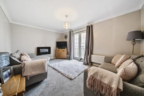 2 bedroom flat for sale - Teale Drive, Leeds LS7
