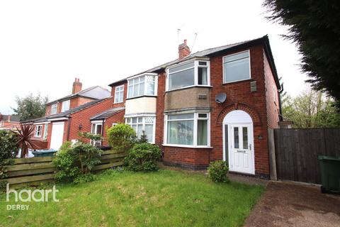 3 bedroom semi-detached house to rent, Beacon Road, Loughborough