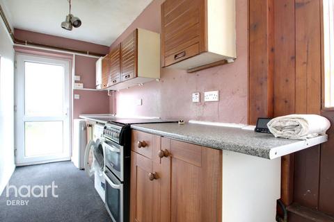 3 bedroom semi-detached house to rent, Beacon Road, Loughborough