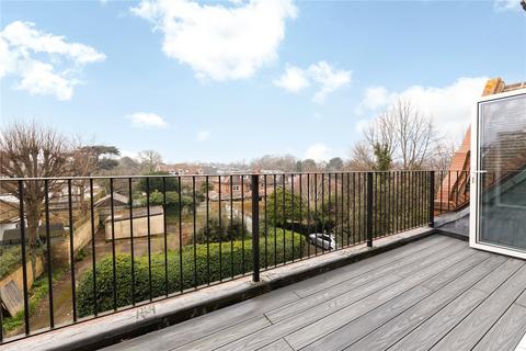 3 bedroom penthouse for sale, Burghley Road, Wimbledon, London, SW19