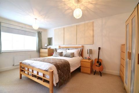 5 Ardingly Lane, East Grinstead, RH19 1RU