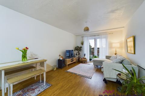 2 bedroom flat for sale - St Marys Street, Crewe, CW1