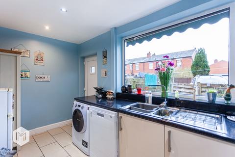 9 Alderway, Stubbins, Bury, BL0 0PJ
