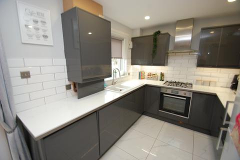 12 Glen Kyle Drive, Glasgow, G53 7GU