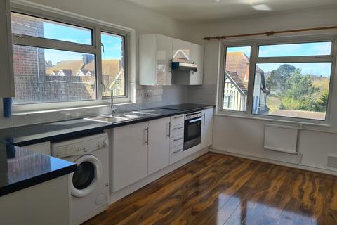2 bedroom flat to rent, Middlesex Road, Bexhill-on-Sea TN40