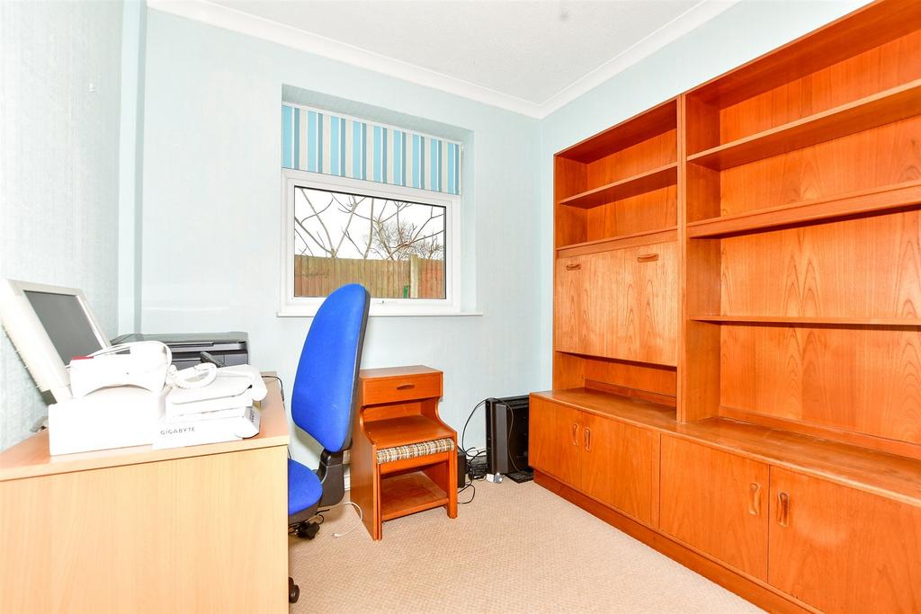 Bedroom 3 (Seller Uses As Study)