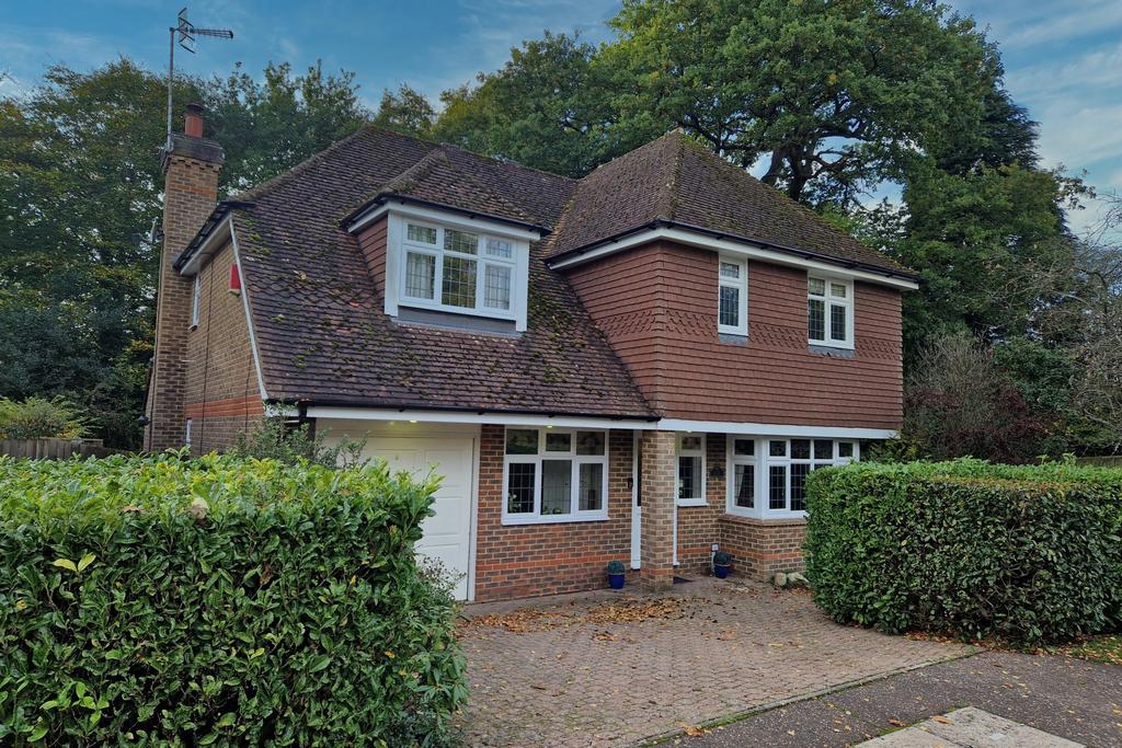 Borers Arms Road, Copthorne, Crawley... 4 bed detached house for sale