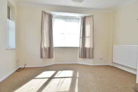 18 Alberta Drive, Smallfield, Horley, RH6 9QU