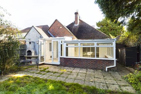 4 bedroom detached house for sale, Moat Road, East Grinstead RH19