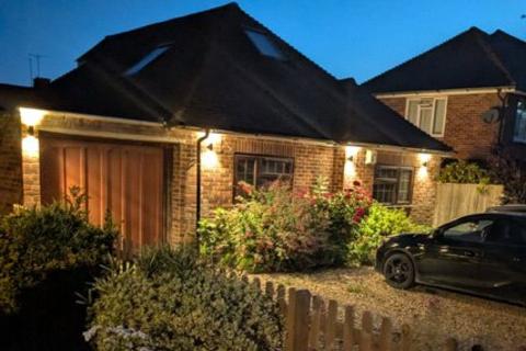 undefined, Elizabeth Crescent, West Sussex RH19