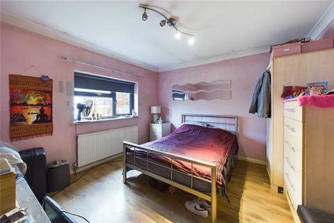 undefined, Elizabeth Crescent, West Sussex RH19