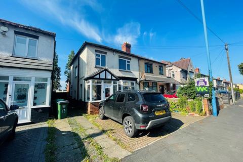 3 bedroom semi-detached house for sale, Hall Green Road, West Bromwich, B71