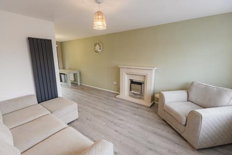 16 Burghley Drive, West Bromwich, B71 3LX