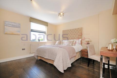 3 bedroom flat to rent, St Johns Wood Park, London NW8