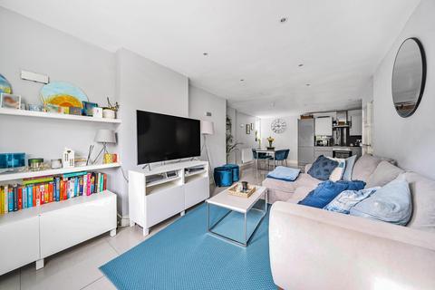 2 bedroom end of terrace house for sale - Park Road, Bushey WD23 3EE