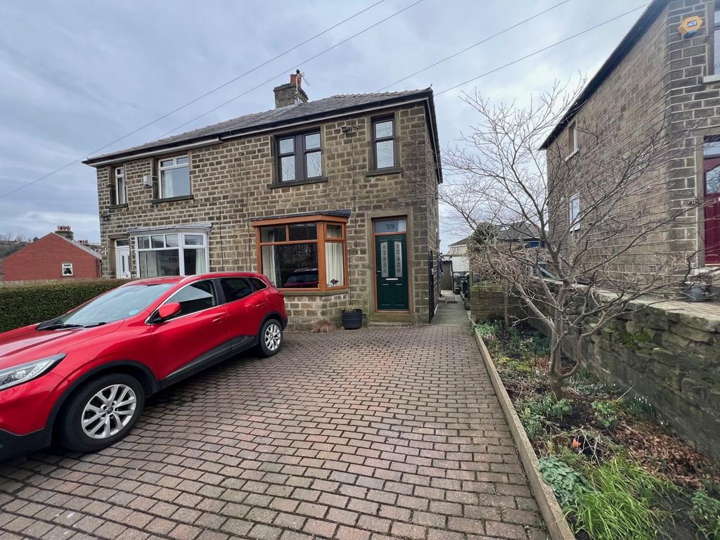 Parkwood Road, Huddersfield HD3 3 bed semidetached house for sale £