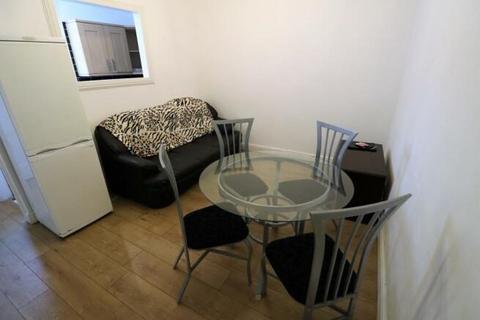 2 bedroom terraced house for sale - Bradford Road, Huddersfield HD1