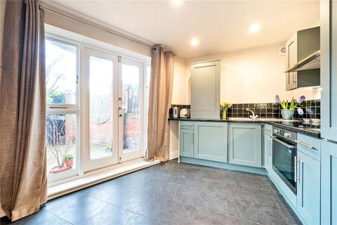 2 bedroom flat for sale, Kirkdale, Sydenham, London, SE26