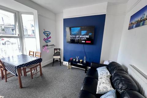 6 bedroom house share to rent - Marlborough Road, Swansea SA2