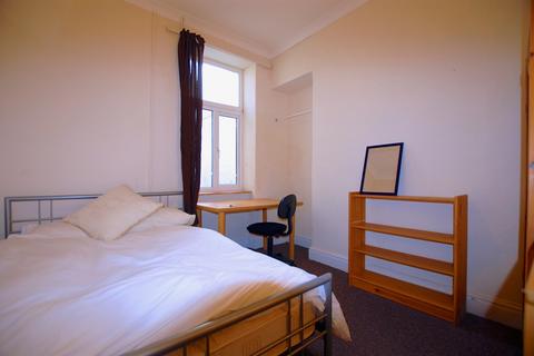 5 bedroom house share to rent - Rhyddings Terrace, Swansea SA2