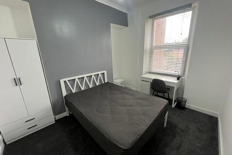 6 bedroom house share to rent, Hanover Street, Swansea SA1