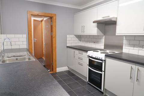 5 bedroom terraced house to rent - Tymawr Street, Swansea SA1