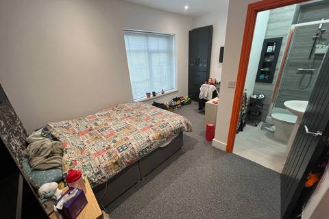 6 bedroom house share to rent, Marlborough Road, Swansea SA2