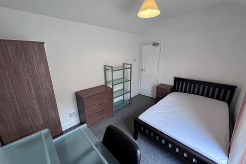 5 bedroom house share to rent, Baglan Street, Swansea SA1