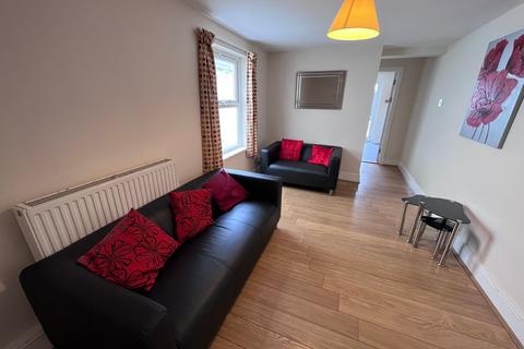 5 bedroom house share to rent, St Helens Avenue, Swansea SA1
