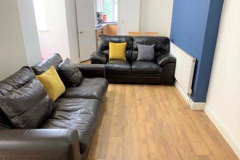 6 bedroom house share to rent - Russell Street, Swansea SA1