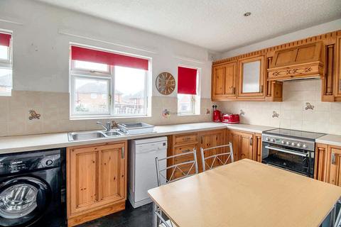 21 Birchtree Road, Thorpe Hesley, Rotherham, S61 2TH