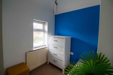 21 Birchtree Road, Thorpe Hesley, Rotherham, S61 2TH