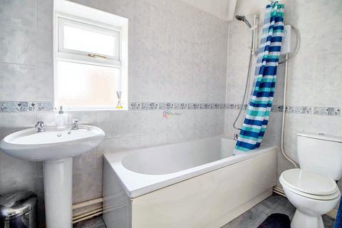 21 Birchtree Road, Thorpe Hesley, Rotherham, S61 2TH