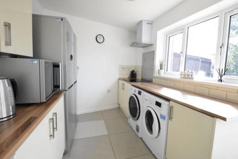 1 bedroom in a house share to rent - Wolverhampton Road, Oldbury B68
