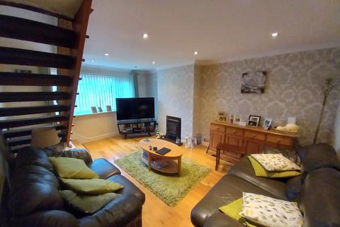 3 bedroom semi-detached house for sale, Rhosfryn, Bangor LL57
